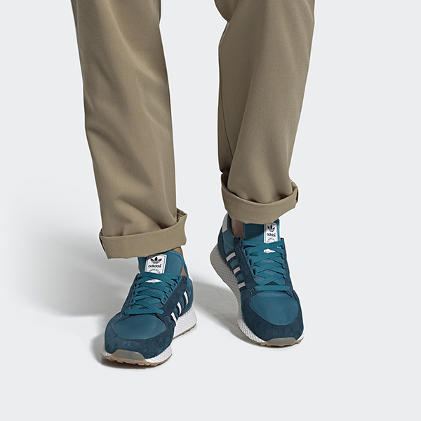 кроссовки Adidas Forest Grove